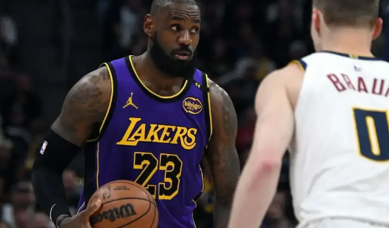 顶防约基奇，詹姆斯堪称防守界的GOAT，二大理由足以支撑！

第一、40岁的詹姆