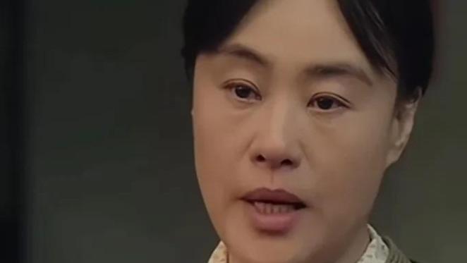 邬君梅