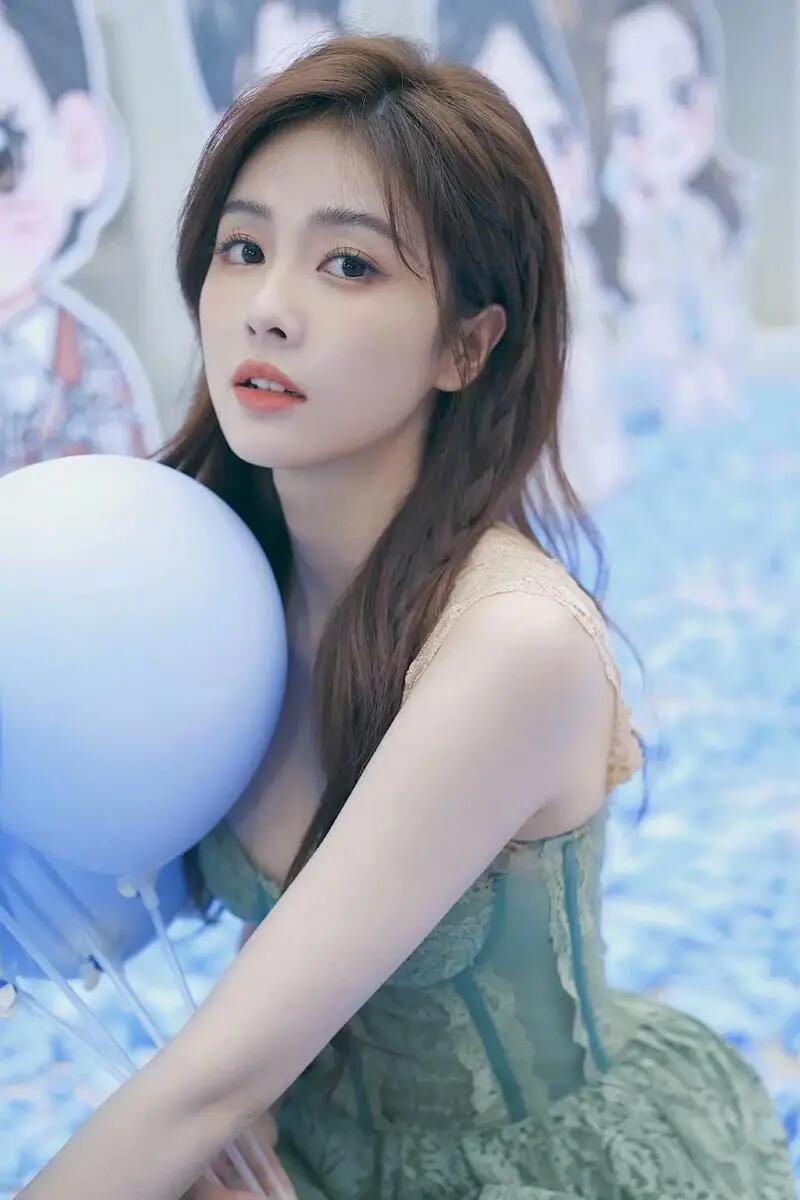 每天了解一个明星——白鹿