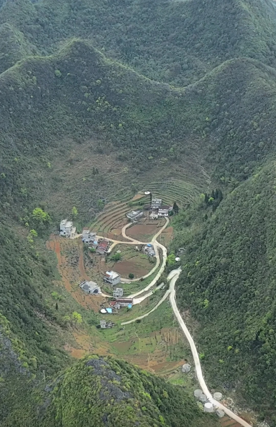 住在这里，因为风水吗？