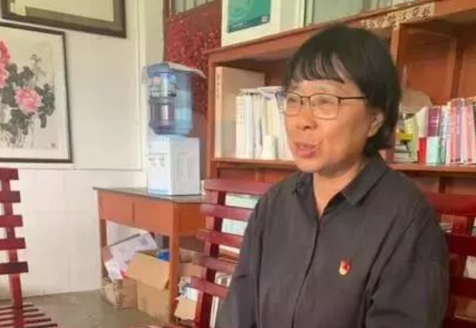 2023年，湖北某财经大V称张桂梅校长办的华坪女高走出2000多名贫困女孩，却没