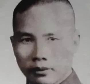 1946年11月28日，保密局少将周镐准备去宿迁前线找孙良诚，毛人凤派人突然逮捕