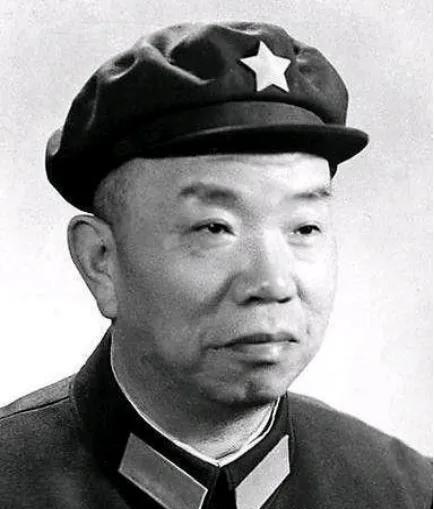 1968年，大将王树生到机关食堂巡查，却看到1同志打了5份饭，于是前去询问。不料