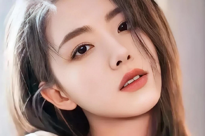 性是驱动男女感情的催化剂。因为有性吸引，男人有原始的冲动，女人活的滋润而妩媚。男