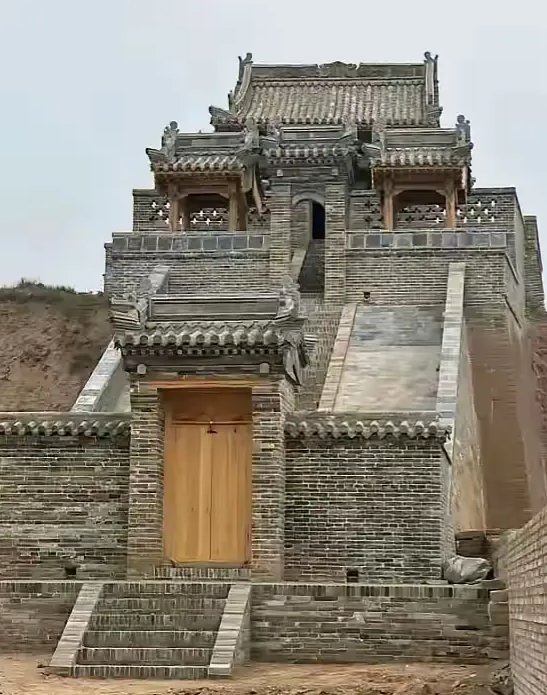 这建筑是仿古的还是现代的？
