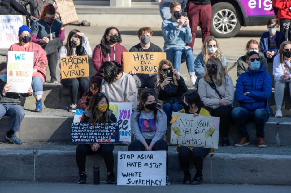 如果加拿大还是5年前的样子，我一定会留在加拿大。
我在加拿大待了10年，亲眼看到