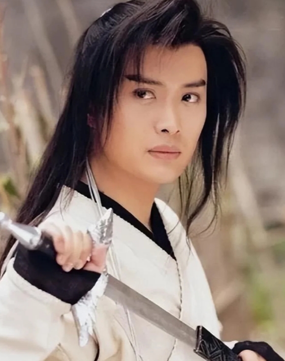他娶小12岁的娇妻生儿女