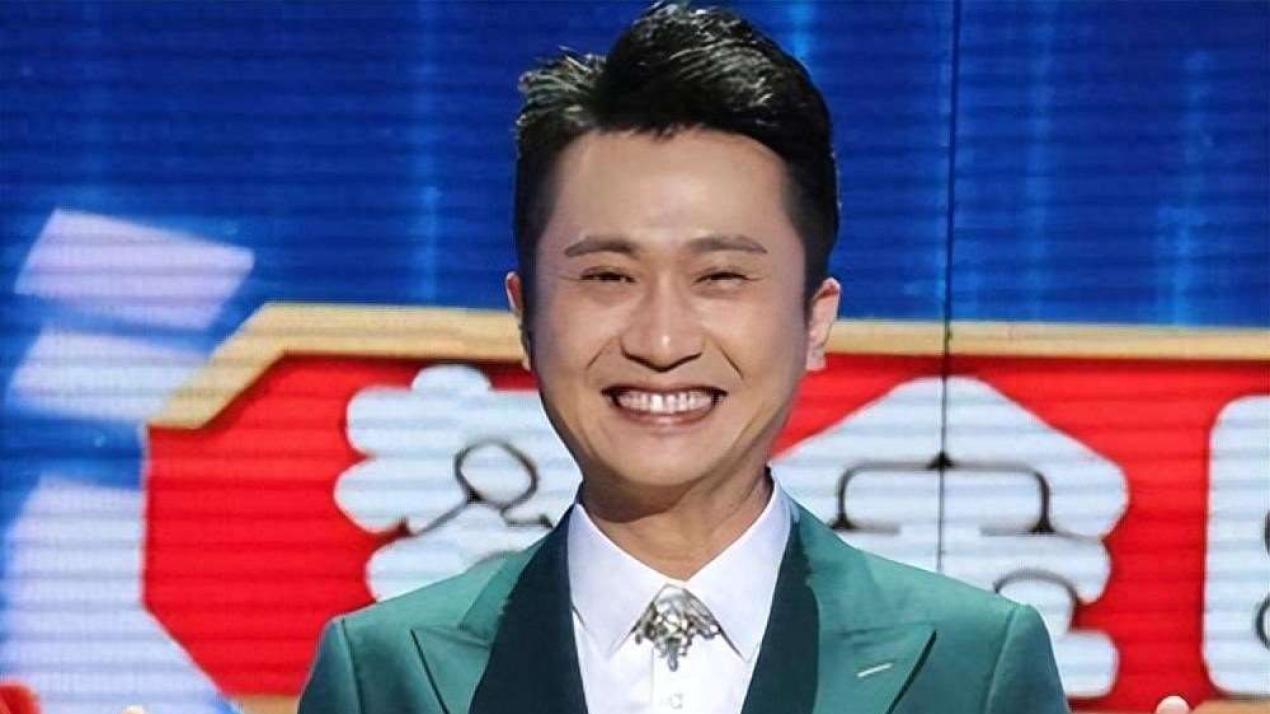 事实证明，42岁的央视名嘴杨帆，已经走上了另一条大道！