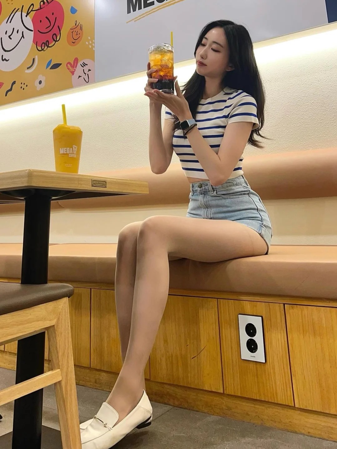继续啊！怎么不撩了。
