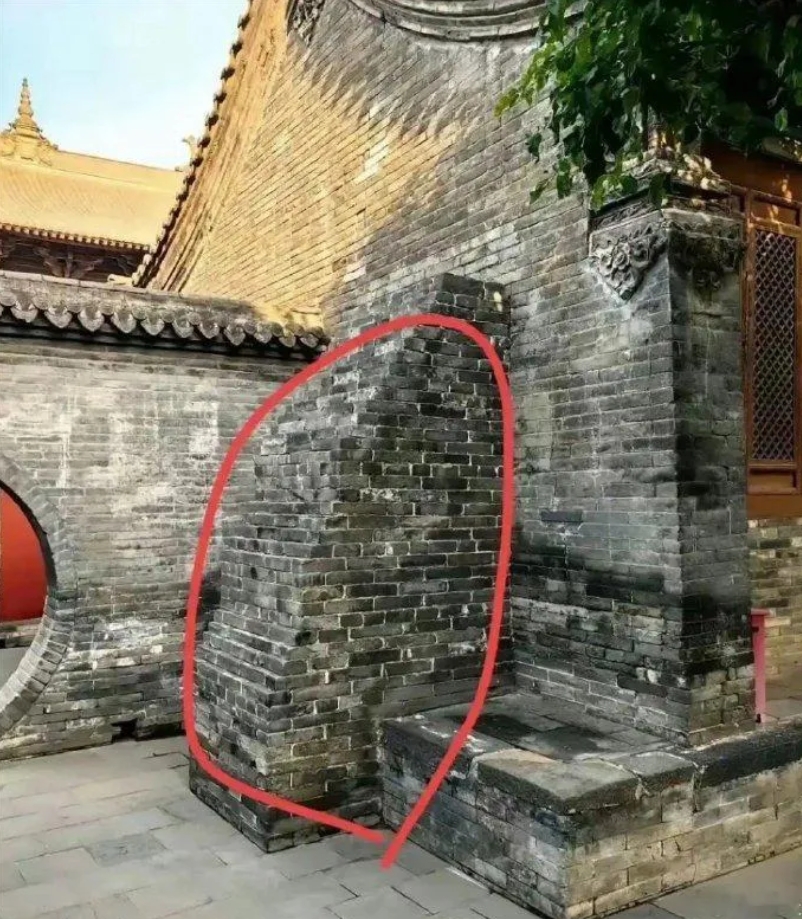 古代房子，这鼓包作用是什么​​​