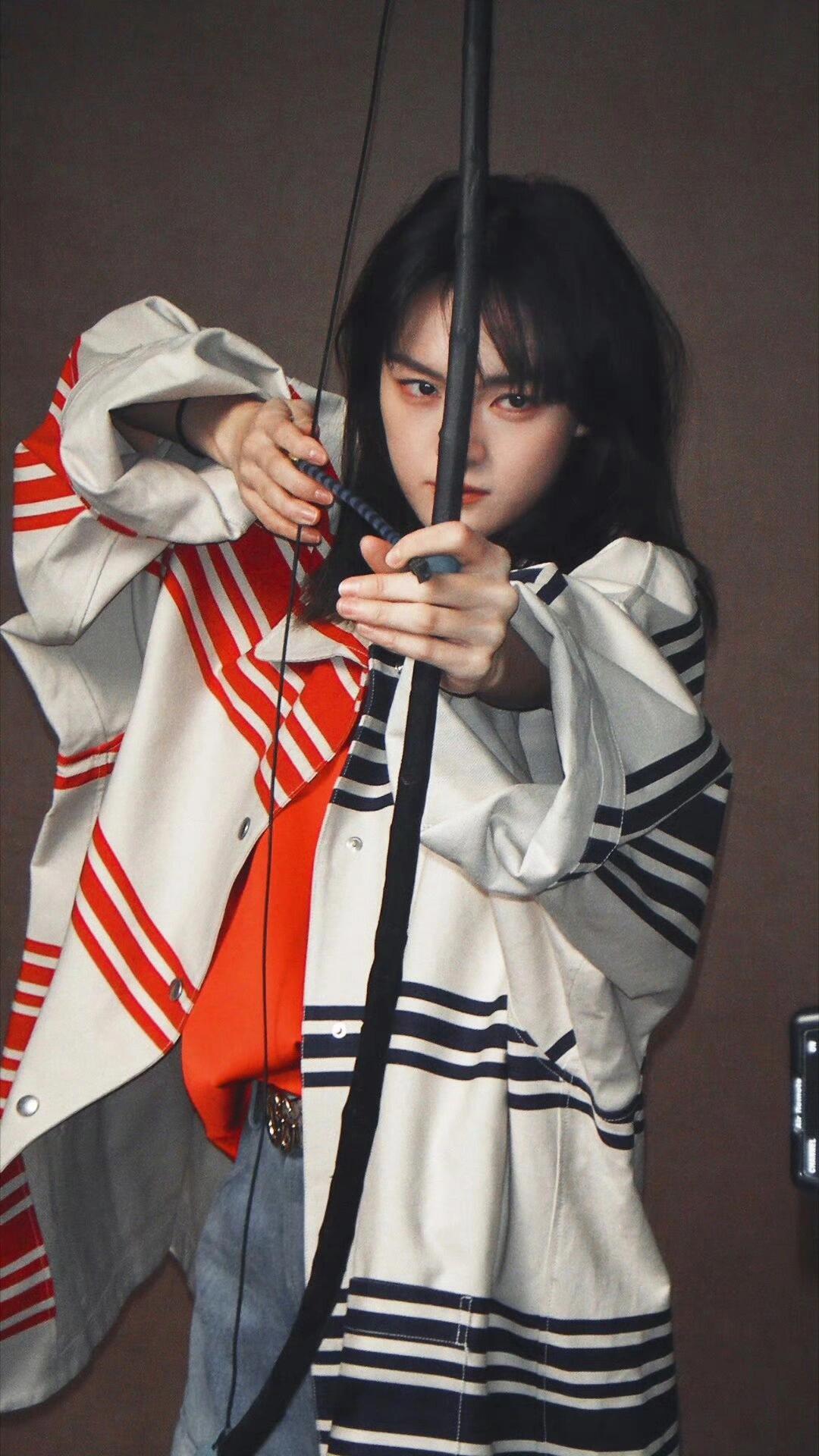 文淇灵活明亮