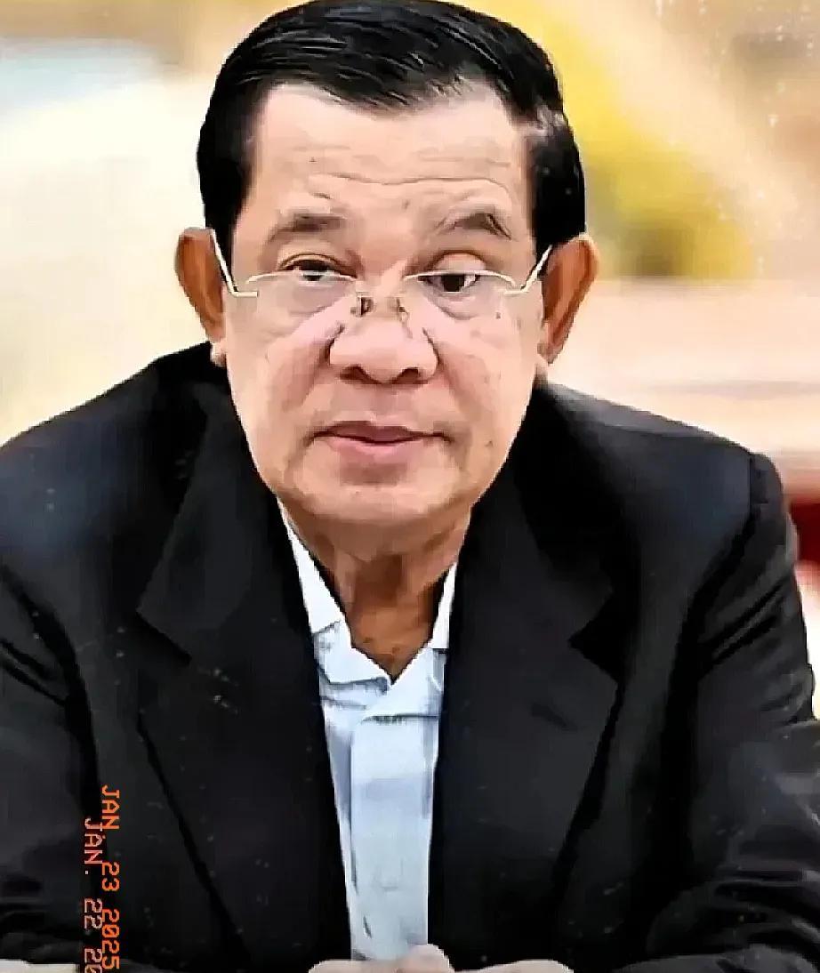洪森运河谈判，本可成为一场盛大的政治外交盛宴，却悄然以低调收场。这背后，是洪森深