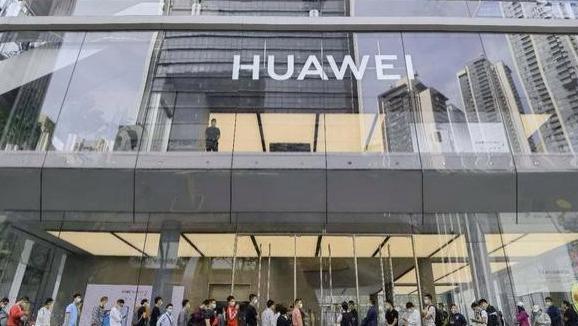 华为正式宣布，余承东再次被调离，任正非确实有远见