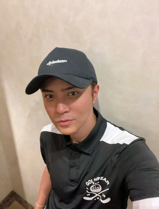 罗志祥回应了！
9月17日，罗志祥出来回应了，起因是网传罗志祥做医美了，还晒出了