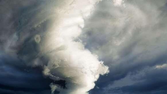 龙卷风竟然还有双胞胎？