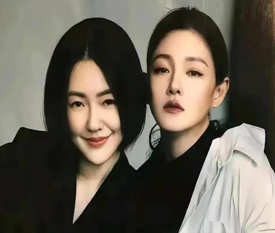 这绝对是今年最让人揪心的娱乐圈突发新闻！

小S突然清空所有社交平台半年动态，经