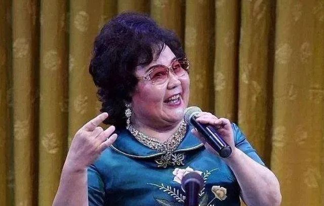 带领30名演员滞留美国,如今回国养老,齐淑芳想的有点多(齐淑芳国籍)-第10张图片-九妖电影 带领30名演员滞留美国,如今回国养老,齐淑芳想的有点多(齐淑芳国籍)-第10张图片-九妖电影