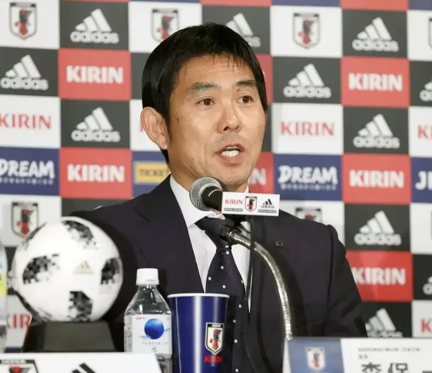 展望中、日之战，日本主帅森保一说了4句话，让人瞬间点赞

1、中国队虽然排名第四