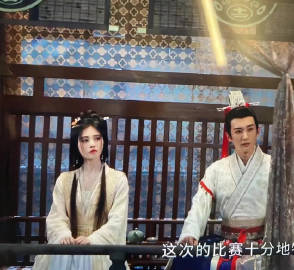 《花间令》第7集中鞠婧祎是不小心露出了自己真正的脸吗？ ​