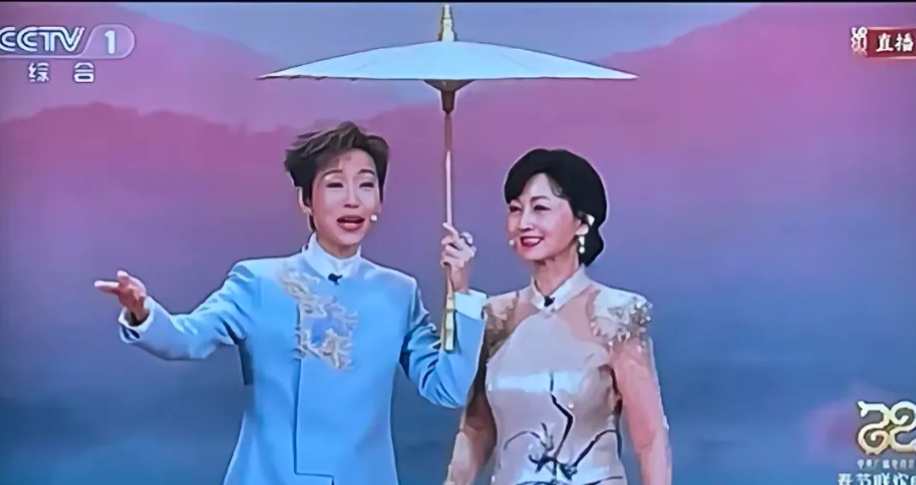 也许真的是冥冥之中注定
纷纷扰扰的红尘中，
我遇见了无数的人，
对的人始终会在相