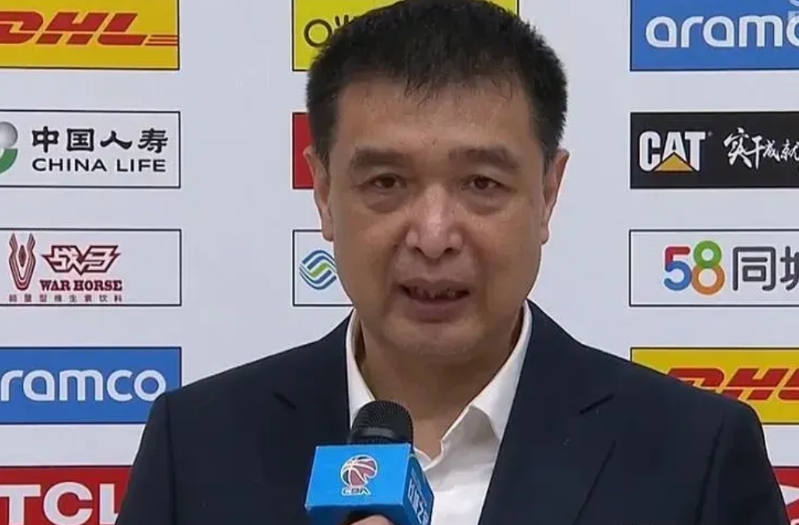 CBA常规赛第19轮，北京控股126-92宁波町渥，一战看清北控这三名球员：
