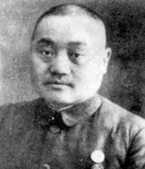 滕县保卫战：王铭章与李少昆的英勇传奇