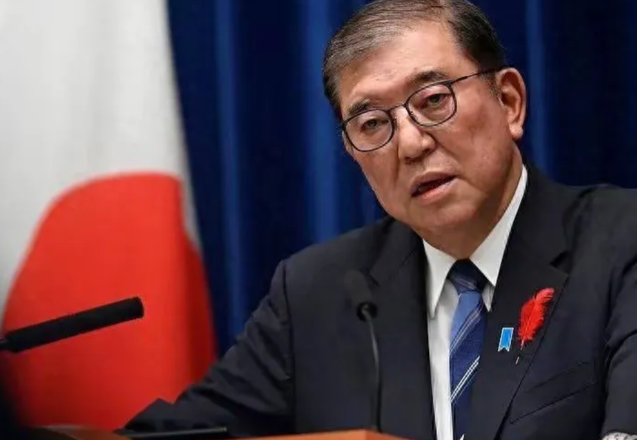 石破茂在今天的辩论中提到广岛和长崎的历史，说得很明白：
 
1、第一：美国至今未