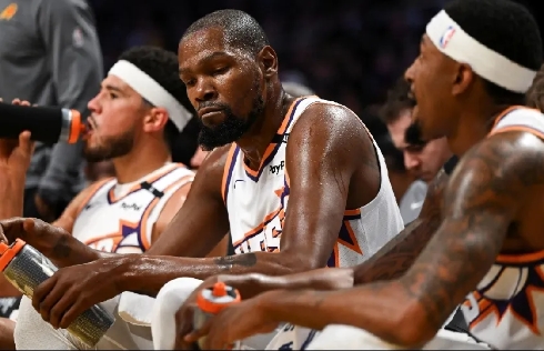 太阳104-115黄蜂，网友：本场不得不说的几点！

1、比尔、努尔基奇的发挥真