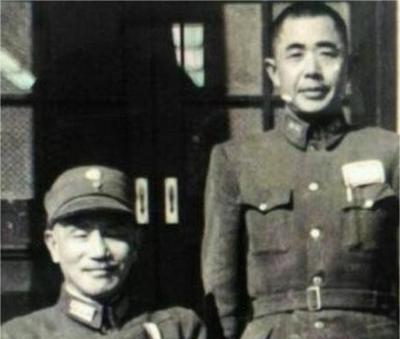 1949年7月31日，黄杰、邓文仪受蒋介石、阎锡山之命来到长沙，利诱陈明仁死守长