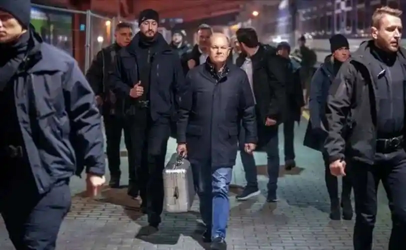 大摇大摆的来到基辅，来时好好的，回不去了