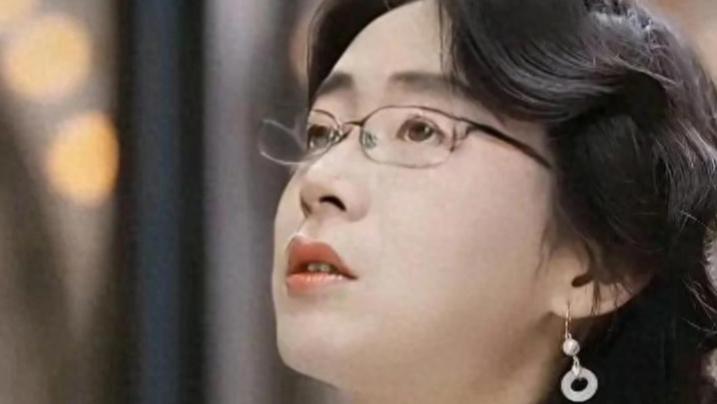 谢小宛：我国初中以下学历有五个亿，要揍我的喷子大多是初中学历