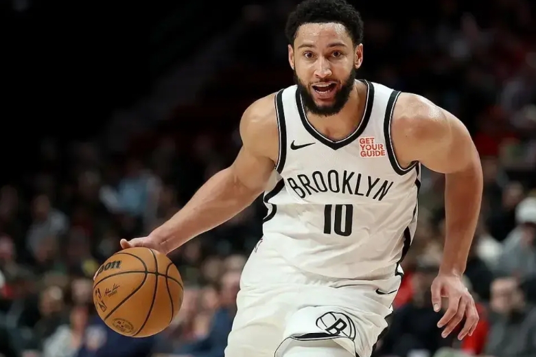 单场67分，篮网在NBA打FIBA呢？
如今这支篮网，管理层应该相当满意！
西蒙