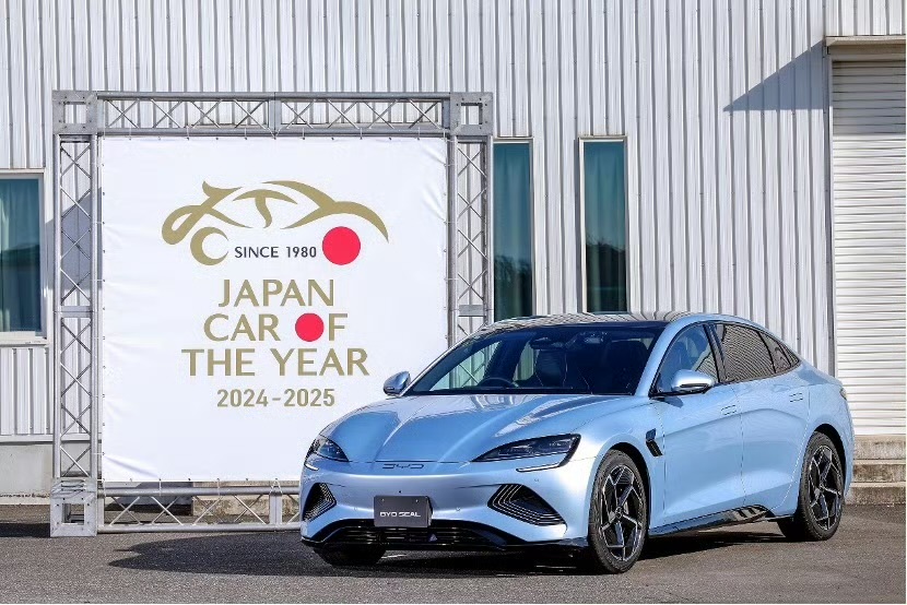 近日，比亚迪海豹荣获日本十大最佳车型，这一奖项不仅是对比亚迪海豹出色设计与卓越性