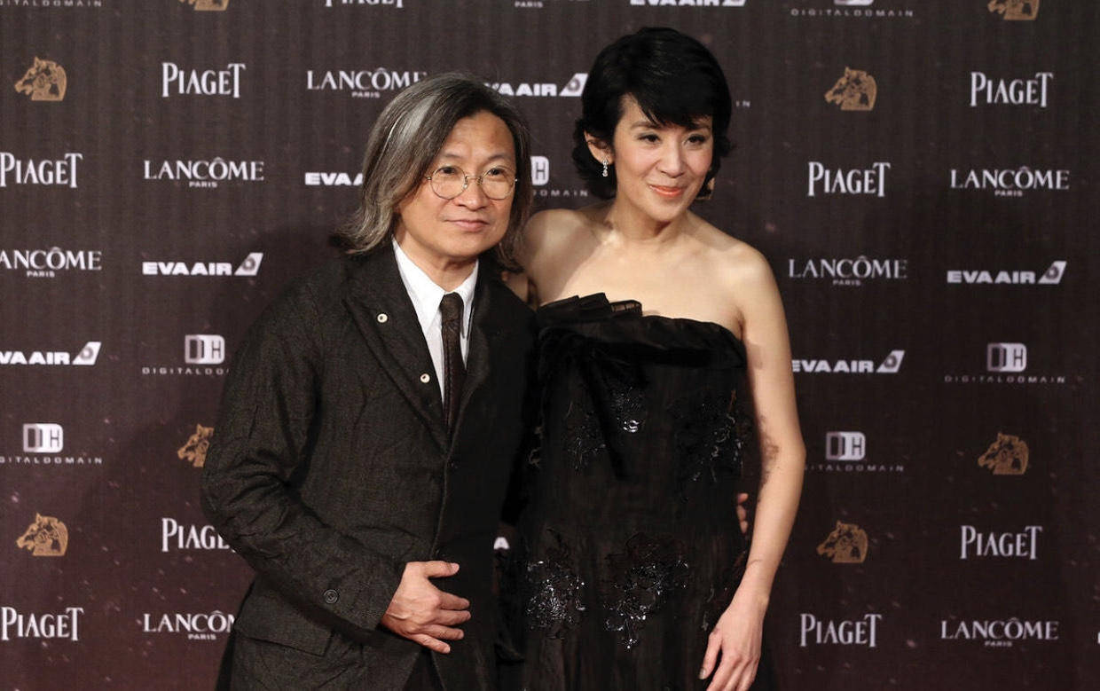 2005年，40岁的吴君如怀孕，朋友们纷纷向她的老公陈可辛送上了祝福，没想到陈可