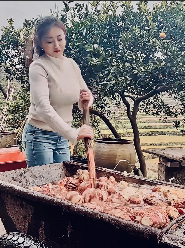 这个活路快要消失了吧，小的时候我也干过