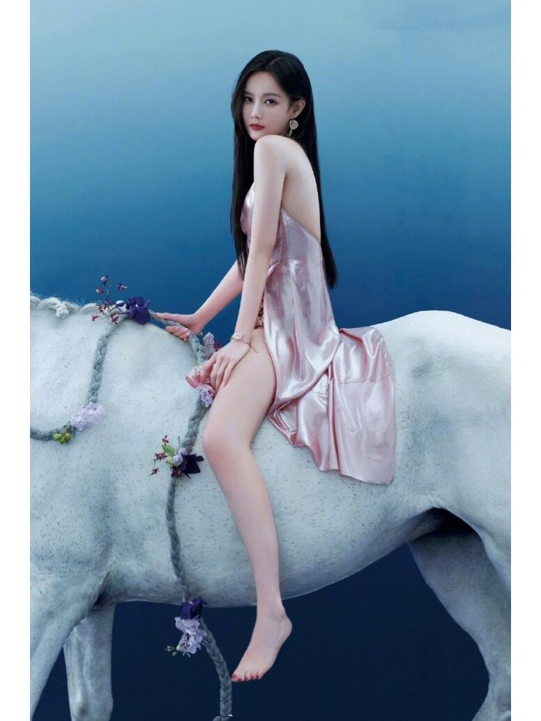 李一桐——风度翩翩