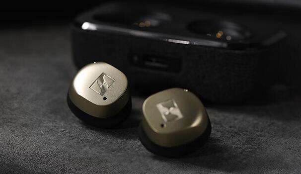 1899 元，森海塞尔 MOMENTUM 真无线 4 代蓝牙耳机“京东特别设计版