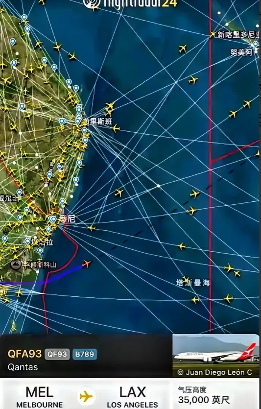 龙国不再谴责，澳国则选择服软，停止抗议055大驱的自由航行。055大驱编队在塔斯