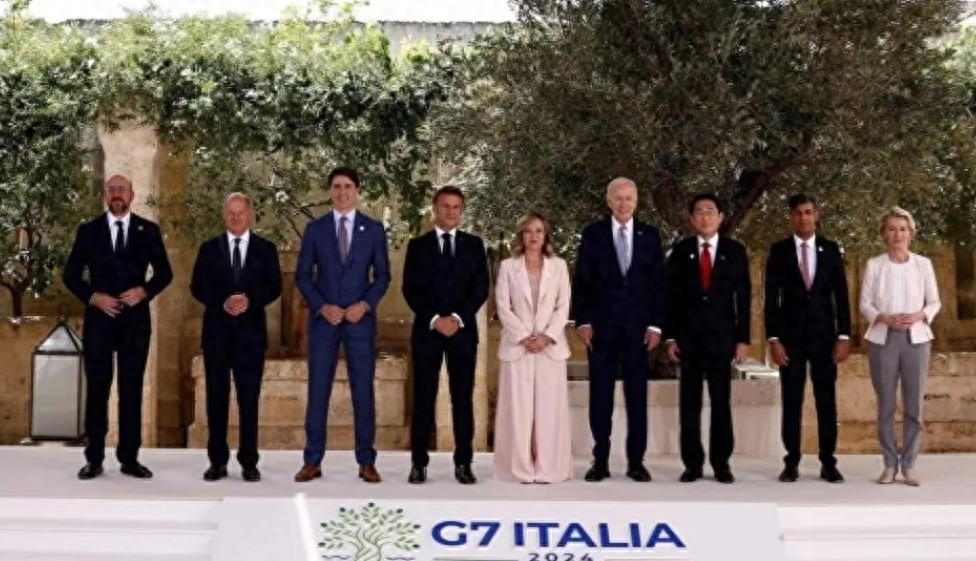七国集团峰会期间，7国兵分5路攻击中国，为何西方总盯中国不放？在七国集团峰会期间