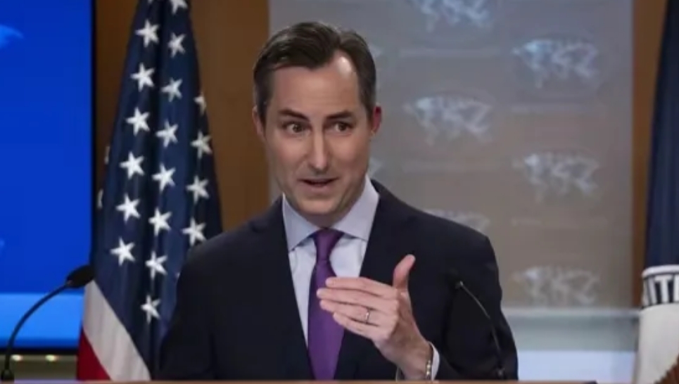 原形毕露了！白宫发言人米勒正式承认：“我们确实支持以色列发动入侵，削弱真主党……