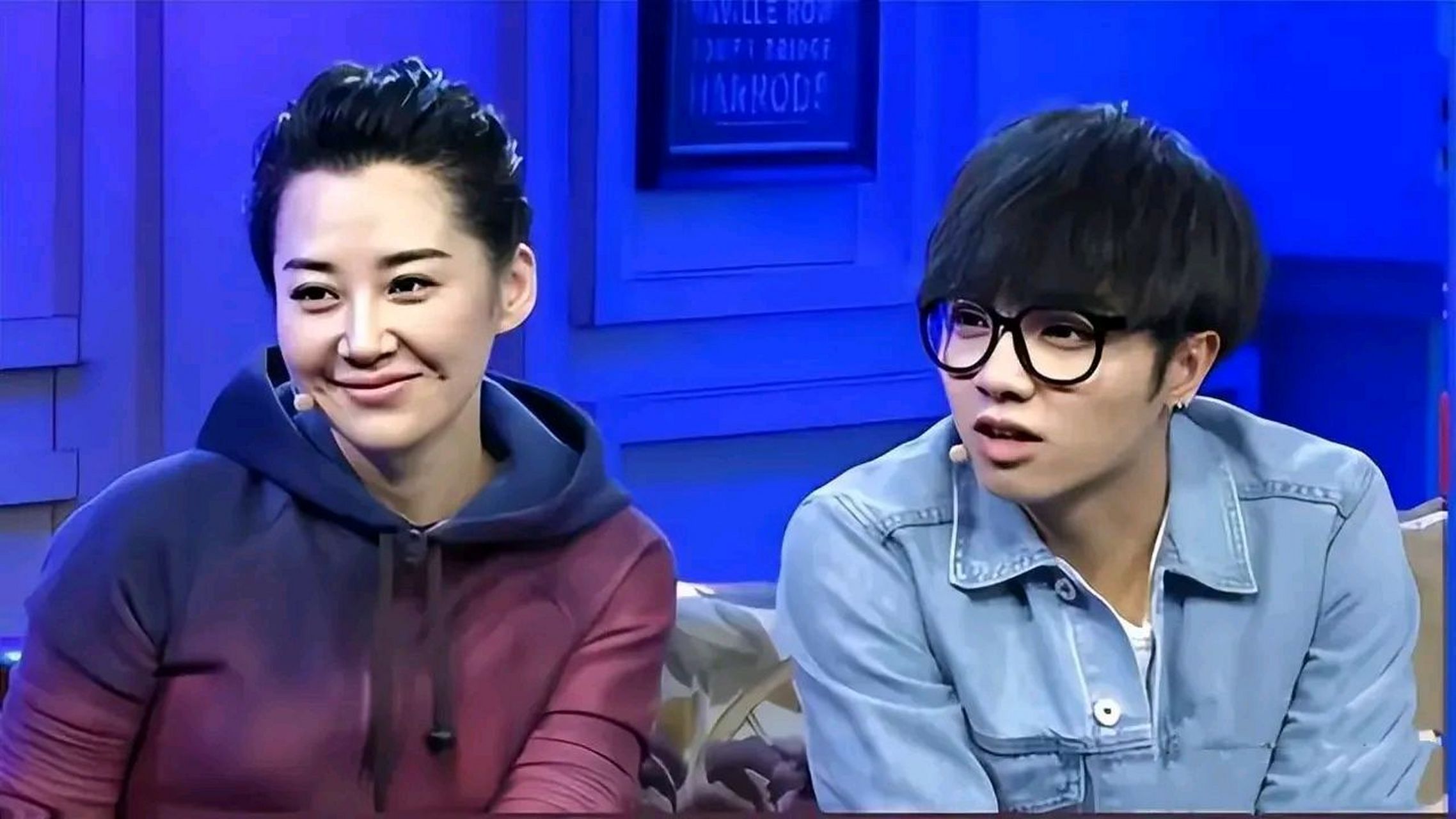 华晨宇：没办法和别人一起睡觉。两人同床会神经衰弱。
刘涛：那你以后娶了媳妇怎么办