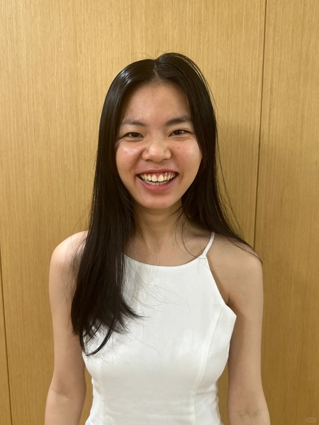 姐也不知道怎么就变成美女了…
有喜欢这个清透氧气感妆容的姐妹吗
#反差 #妆容分