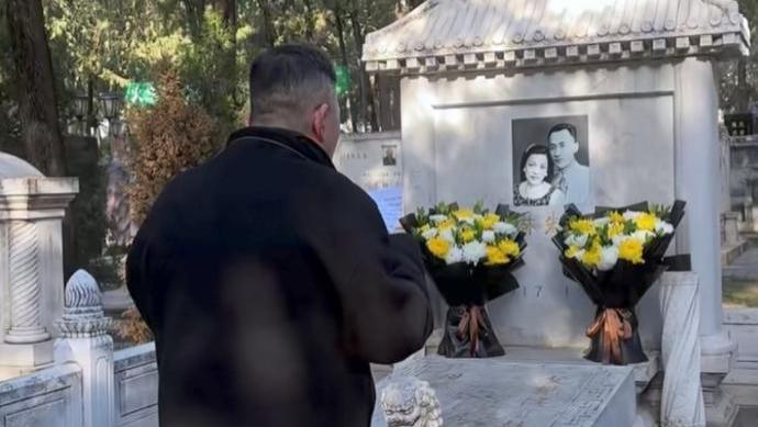 杨议最新消息曝出！侯宝林徒弟承认他拜师过侯宝林，评论区炸锅了