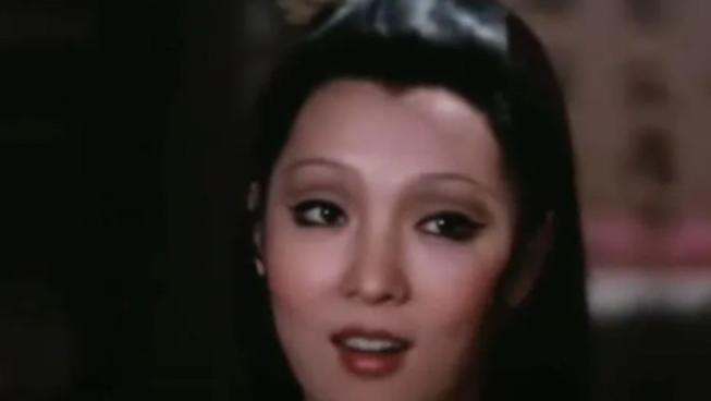 明星姐妹命运不同！恬妮嫁岳华婚姻幸福，恬妞二次离婚如今仍单身