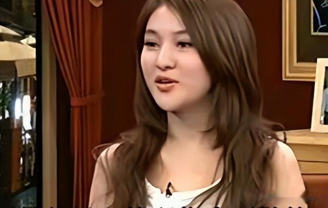 网红郭美美奢靡依旧,和金主男友世界游,网友-这种女人还有人要(郭美美抖音号是多少)-第30张图片-九妖电影 网红郭美美奢靡依旧,和金主男友世界游,网友-这种女人还有人要(郭美美抖音号是多少)-第30张图片-九妖电影