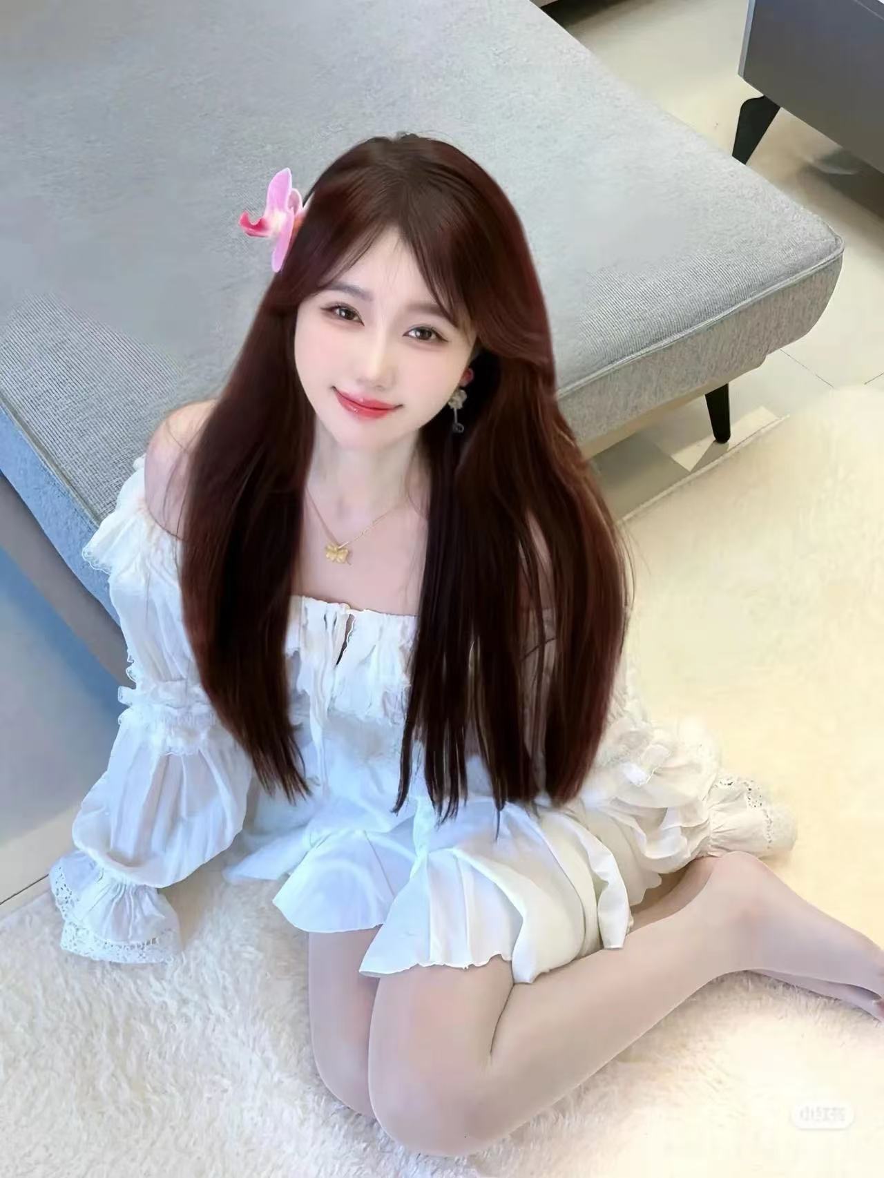学妹这眼神里透露出了一丝渴望哈哈哈哈