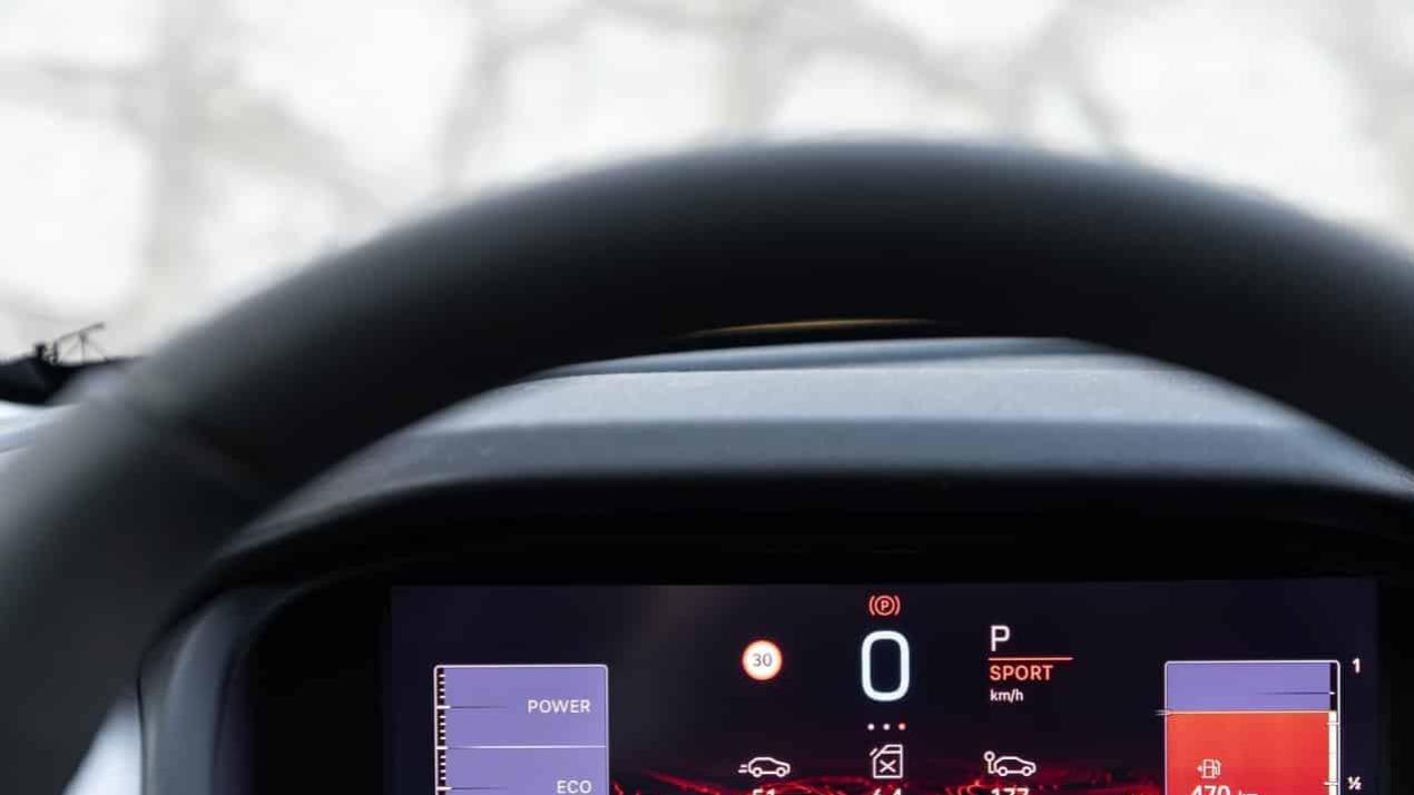 全新吉普Jeep Avenger e-Hybrid：帅气且适合日常使用