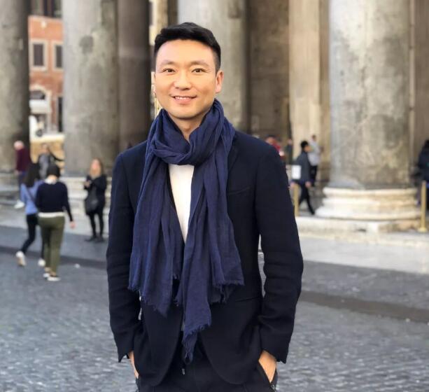 康辉：娶了刘雅洁，结婚23年坚持丁克