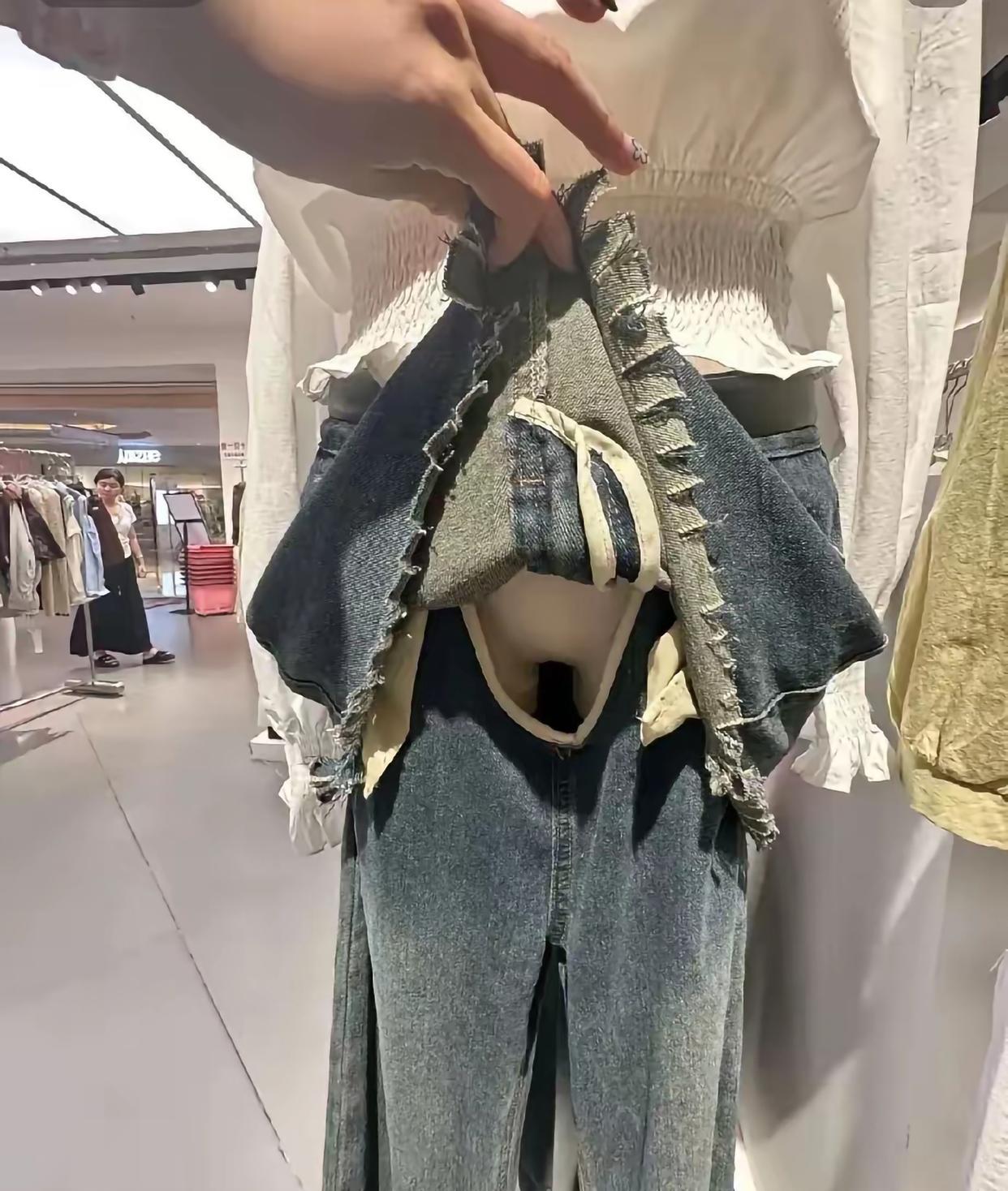 现在年轻人的衣服是越来越看不懂了
