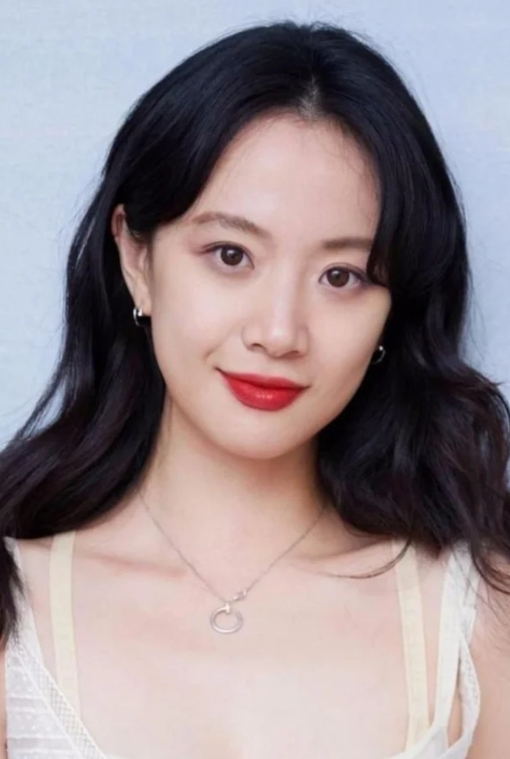 李梦的情感生活